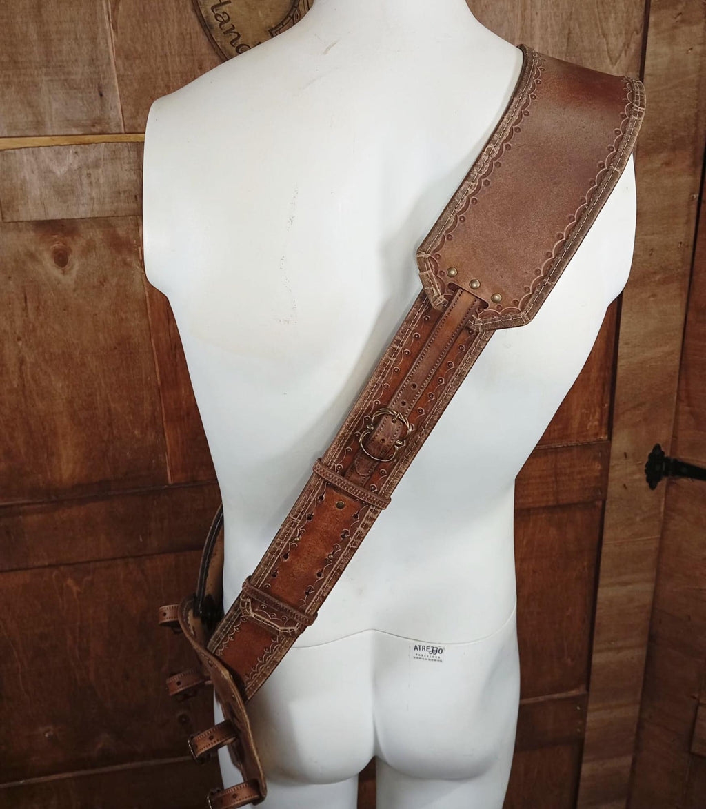 Baldric leather pattern | Steampunk musketeer | DIY instructions