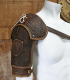 Shoulder pad Leather pattern | Steampunk LARP musketeer | DIY instructions
