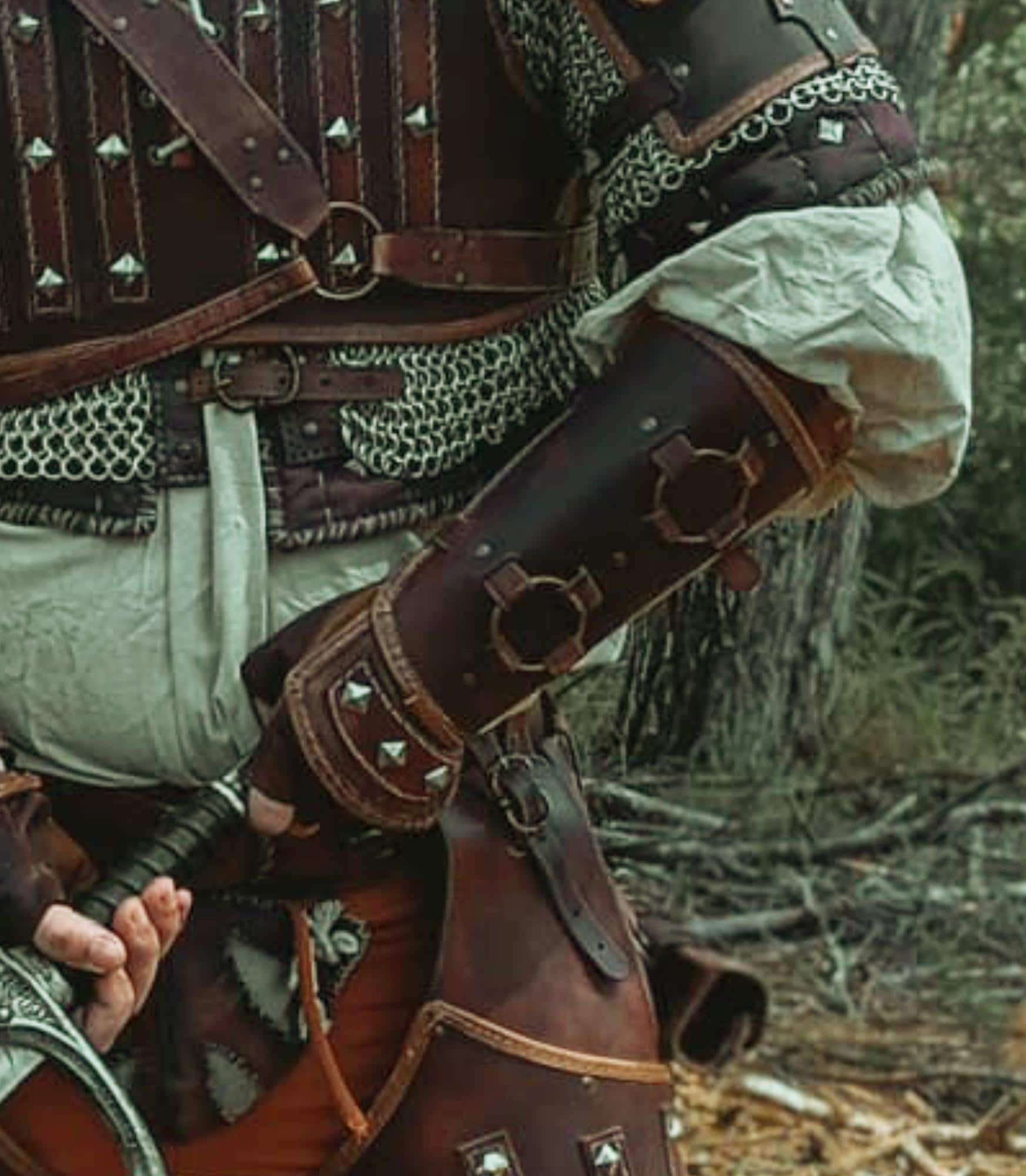 Bracers leather pattern | Warrior witcher LARP | DIY instructions